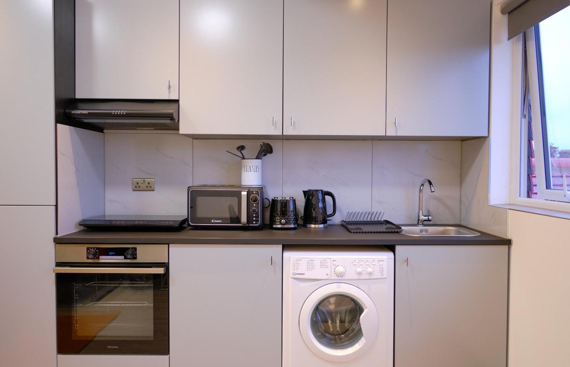 Goldersgreen Apartments By Sleepy 런던 객실 사진